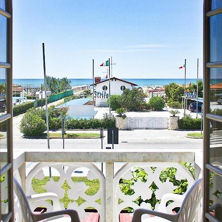 Hotel Poseidon Marina di Pietrasanta Dış mekan fotoğraf