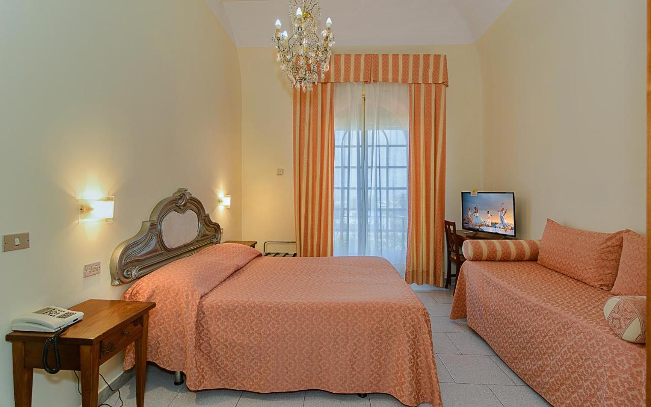 Hotel Poseidon Marina di Pietrasanta Dış mekan fotoğraf