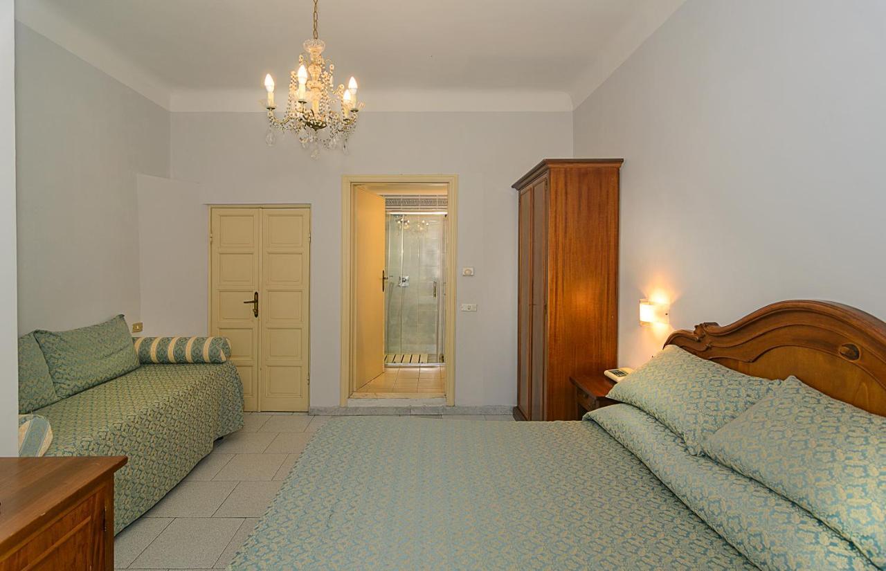 Hotel Poseidon Marina di Pietrasanta Dış mekan fotoğraf