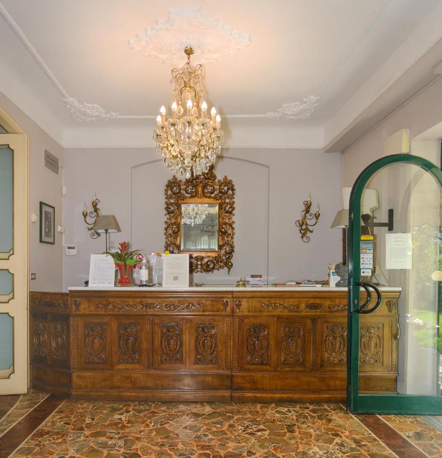 Hotel Poseidon Marina di Pietrasanta Dış mekan fotoğraf