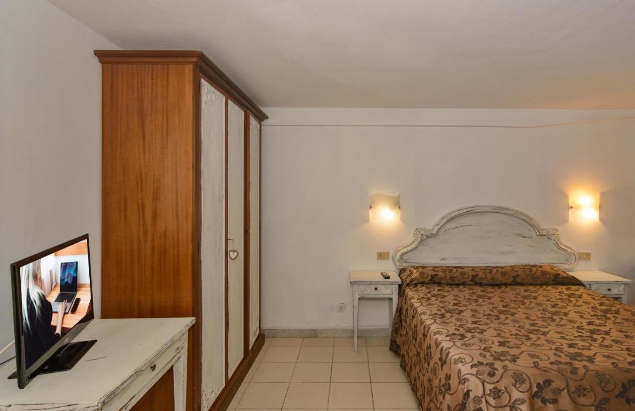 Hotel Poseidon Marina di Pietrasanta Dış mekan fotoğraf