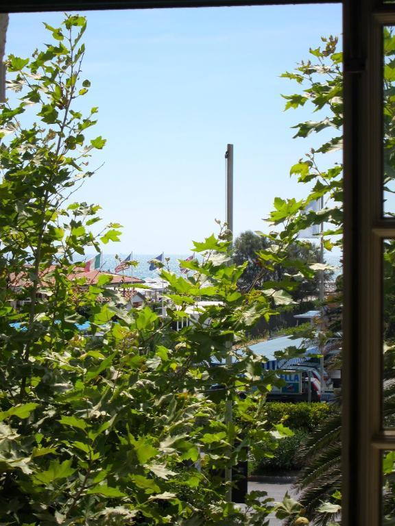 Hotel Poseidon Marina di Pietrasanta Dış mekan fotoğraf
