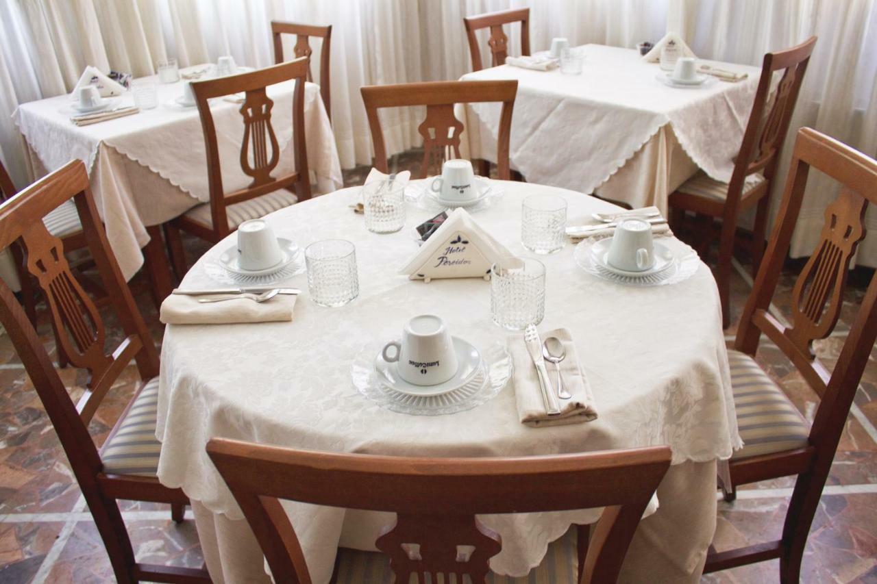 Hotel Poseidon Marina di Pietrasanta Dış mekan fotoğraf